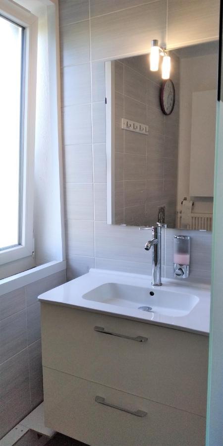 Chambre 1 Personne Et Studio 1 Personne Avec Entree Libre Et Salle De Bain Privee Colomiers Exterior photo