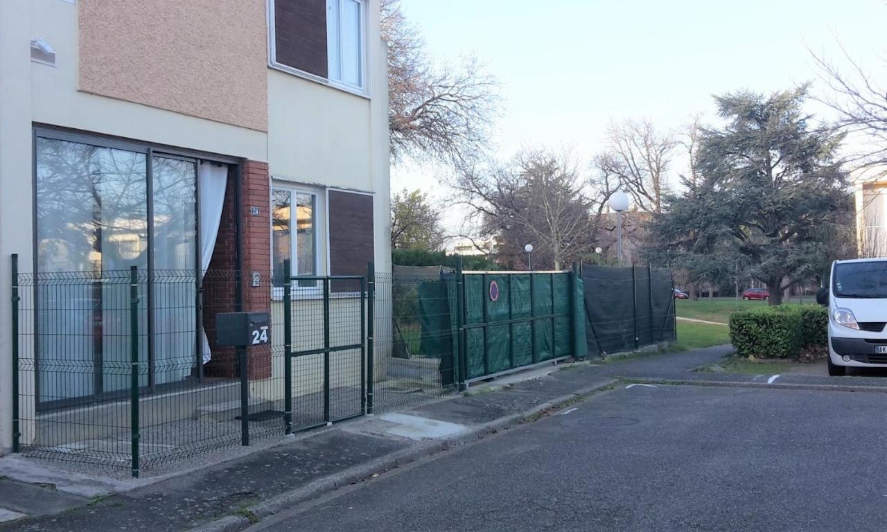 Chambre 1 Personne Et Studio 1 Personne Avec Entree Libre Et Salle De Bain Privee Colomiers Exterior photo