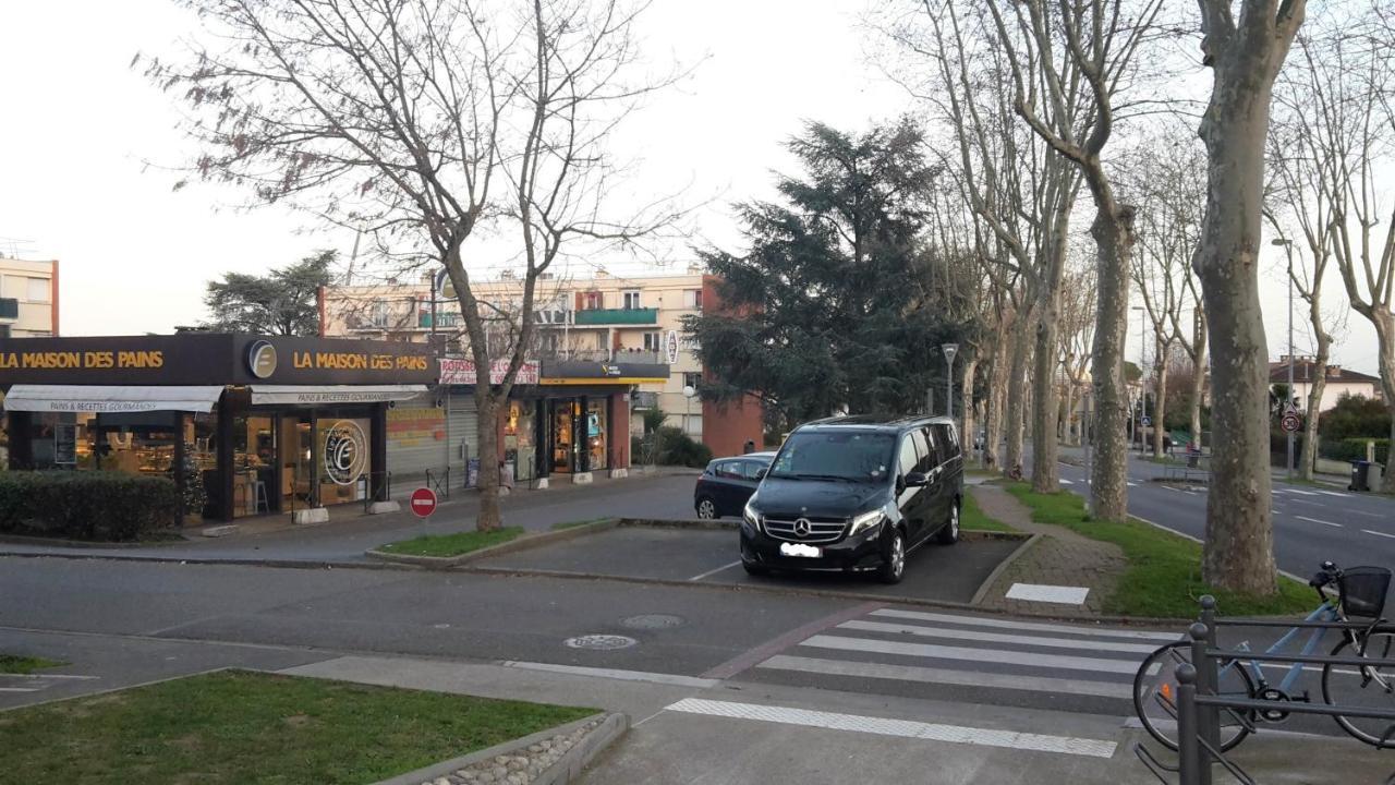 Chambre 1 Personne Et Studio 1 Personne Avec Entree Libre Et Salle De Bain Privee Colomiers Exterior photo
